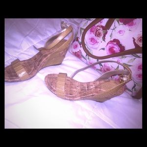 Bandolino women wedge shoes size 8